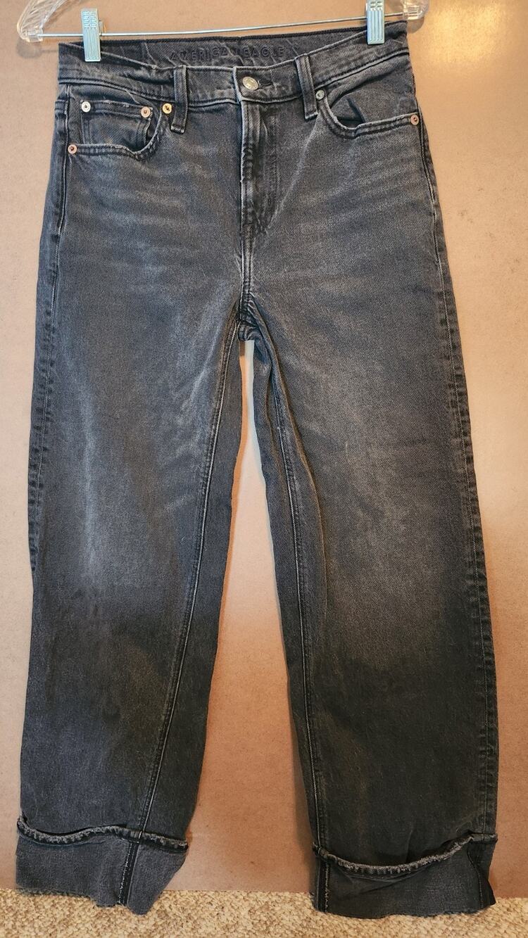 American Eagle High Waisted Stovepipe Jeans Black Gray Cuffed Hem Size 2 #676